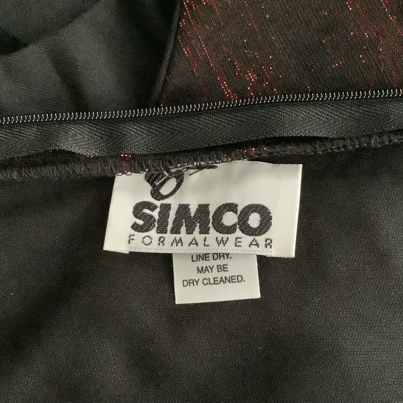 NWT Red and Black Fit and Flare Dress by Simco - Picture 5 of 6